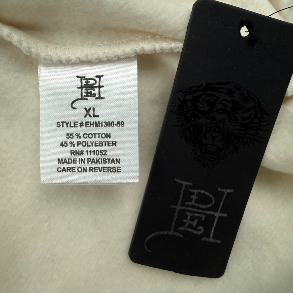 Ed Hardy Mens Eagle Pierced Hearts Tattoo Graphic Print Hoodie Cream XL NWT - Picture 3 of 7